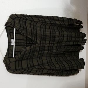 Avenue buttondown baby doll top size 18/20